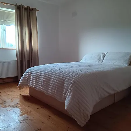 1 Williamstown, Ireland Crumlin (Mayo)