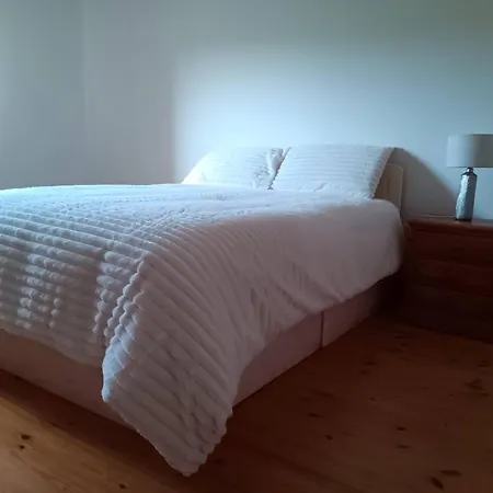 1 Williamstown, Ireland Πανσιόν 3*
