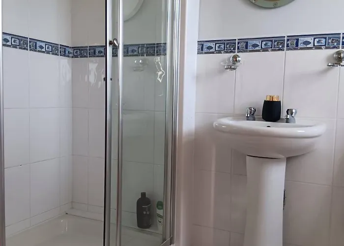 1 Williamstown, Ireland Crumlin (Mayo)